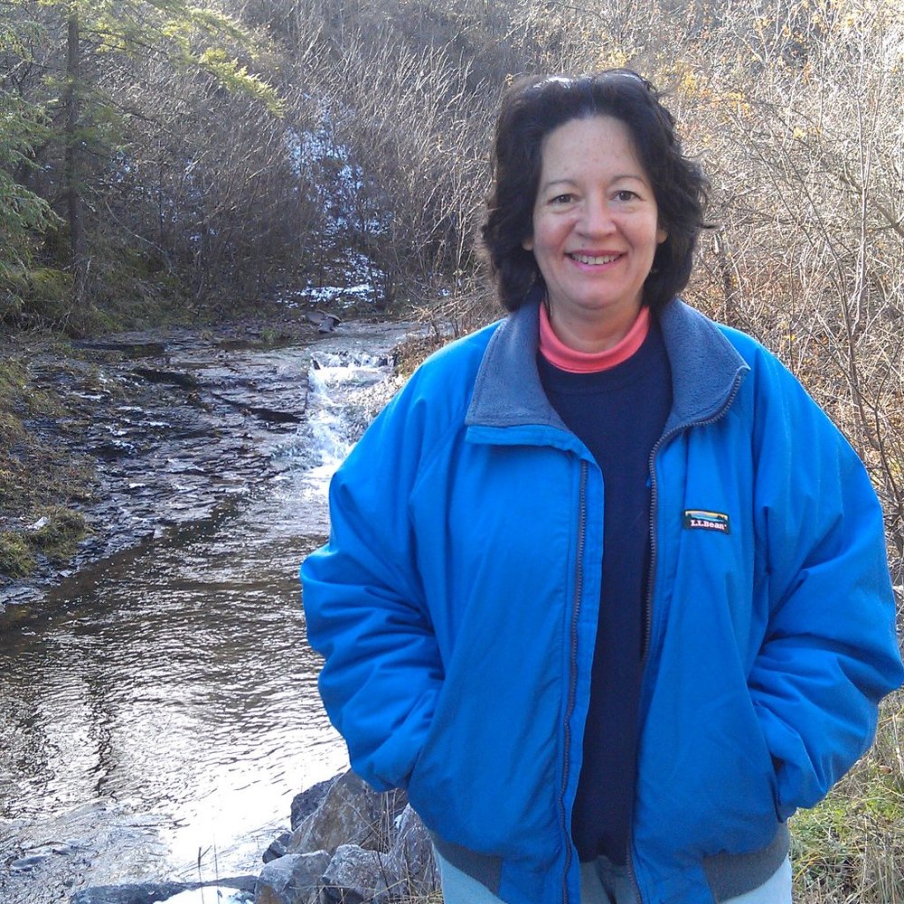 Meet your Posher, Lucy